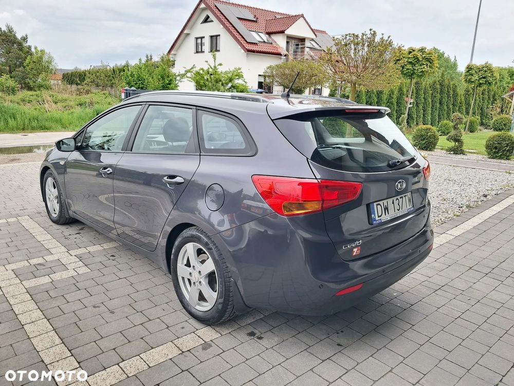 Kia Ceed 1.6 CRDi L - 13
