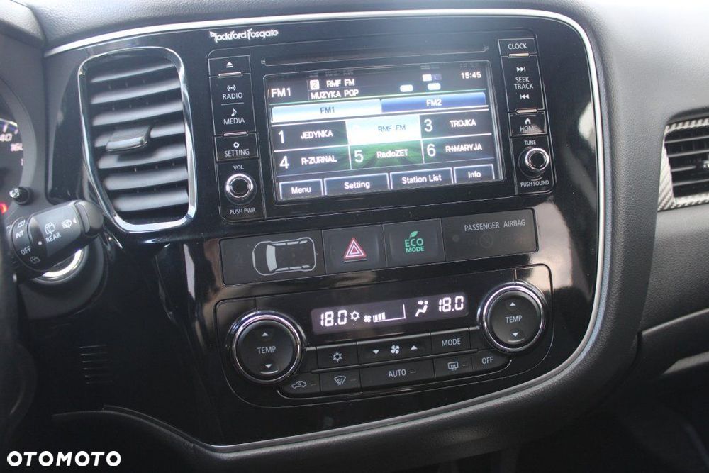 Mitsubishi Outlander - 22