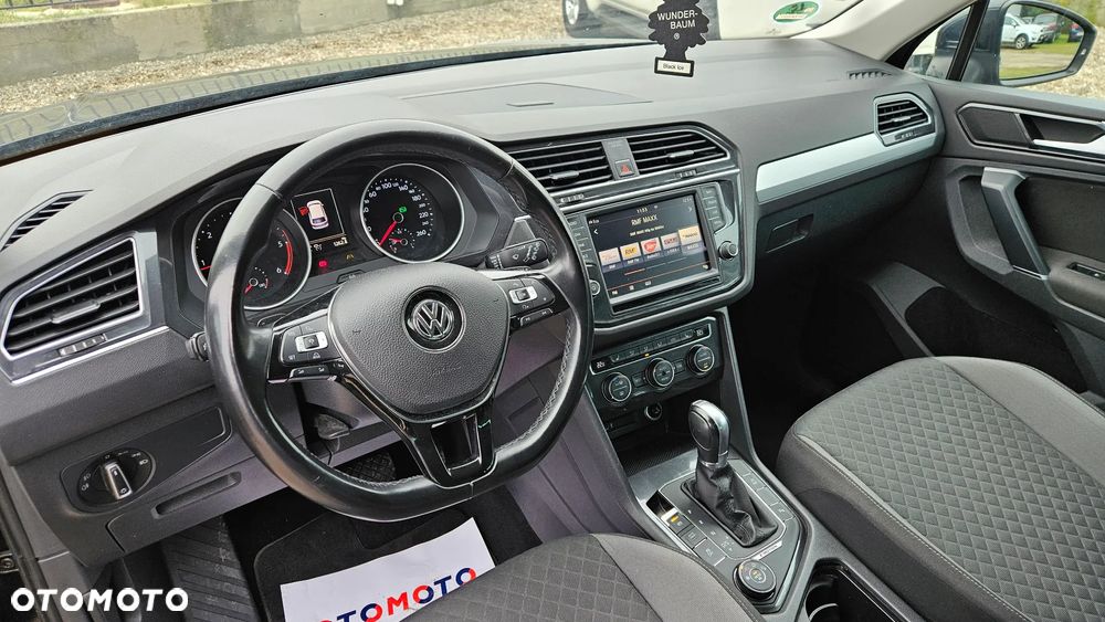 Volkswagen Tiguan - 9