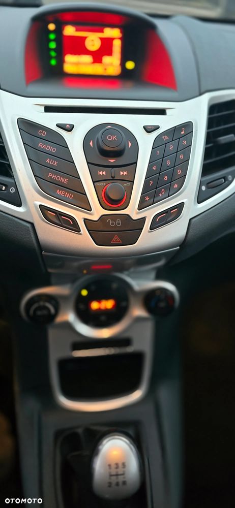 Ford Fiesta 1.25 Viva - 13