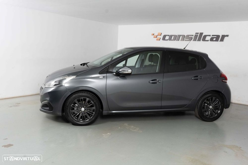 Peugeot 208 1.2 PureTech Style - 8