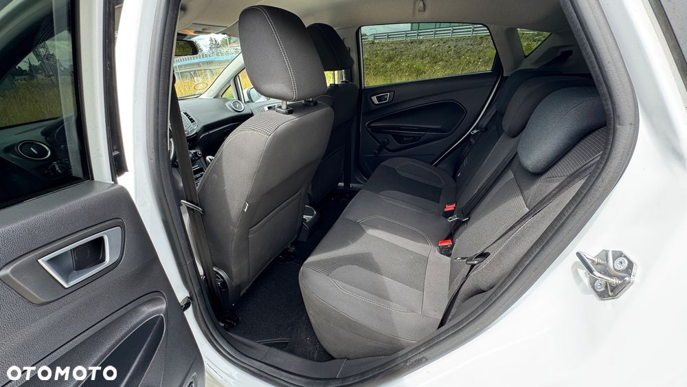 Ford Fiesta - 13