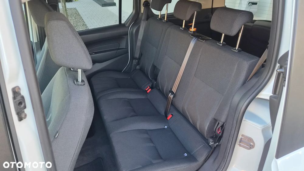 Ford Tourneo Connect 1.5TDCi Titanium - 11