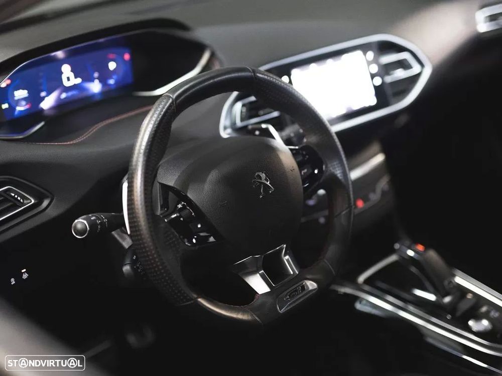 Peugeot 308 SW 1.5 BlueHDi GT Line EAT8 - 17