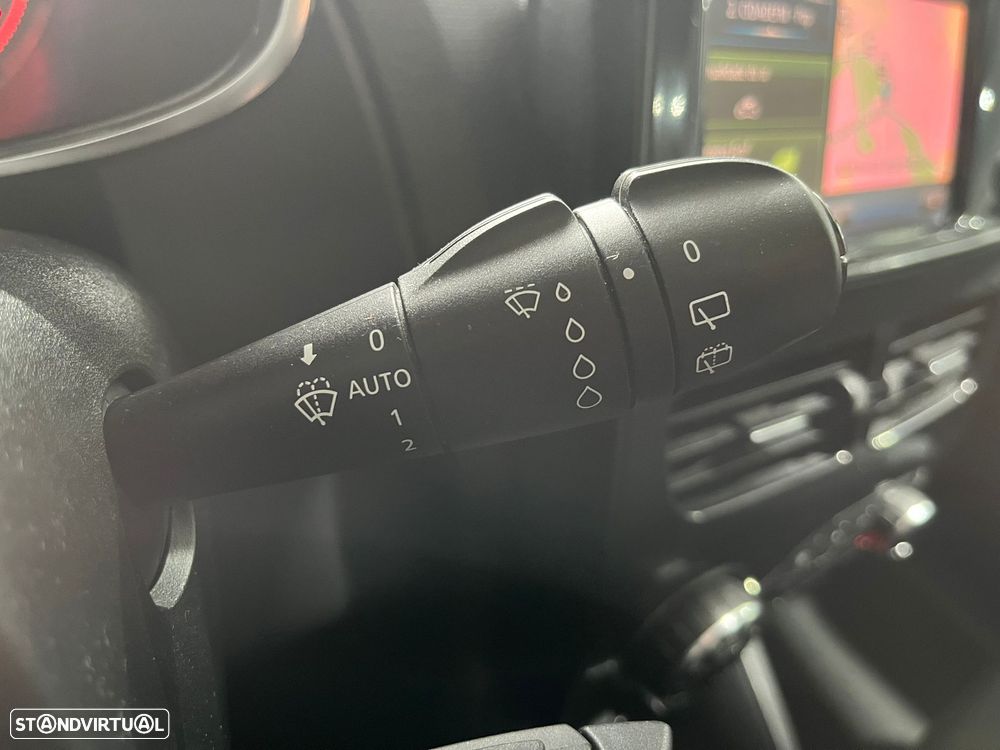 Renault Clio ENERGY TCe 120 EDC Intens - 27