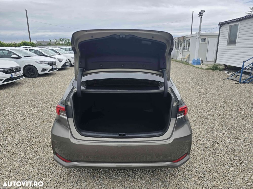 Toyota Corolla - 8