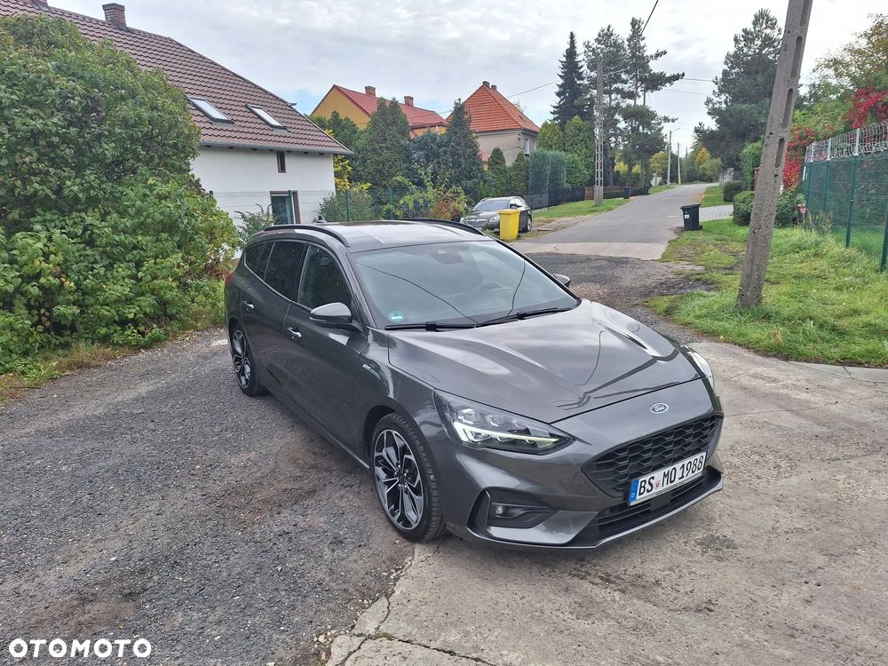 Ford Focus - 2