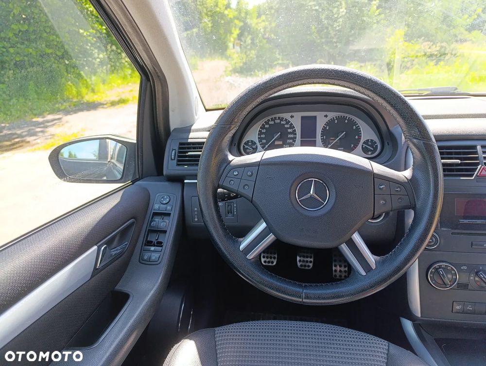 Mercedes-Benz Klasa B 200 EU5 - 16