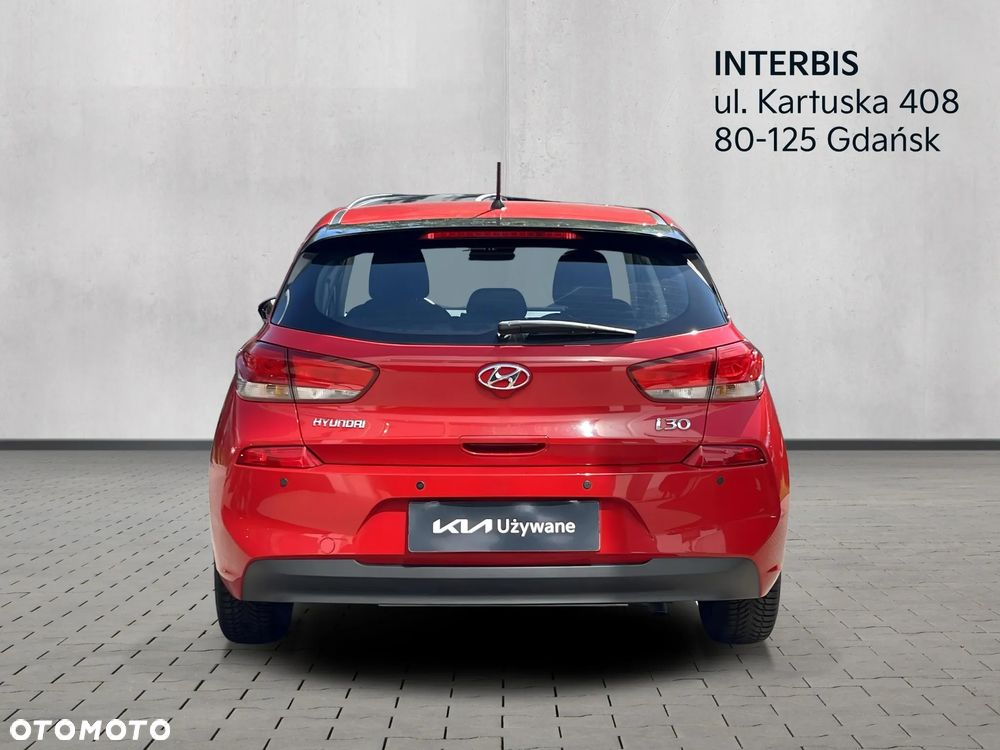 Hyundai i30 1.4 Classic + - 4