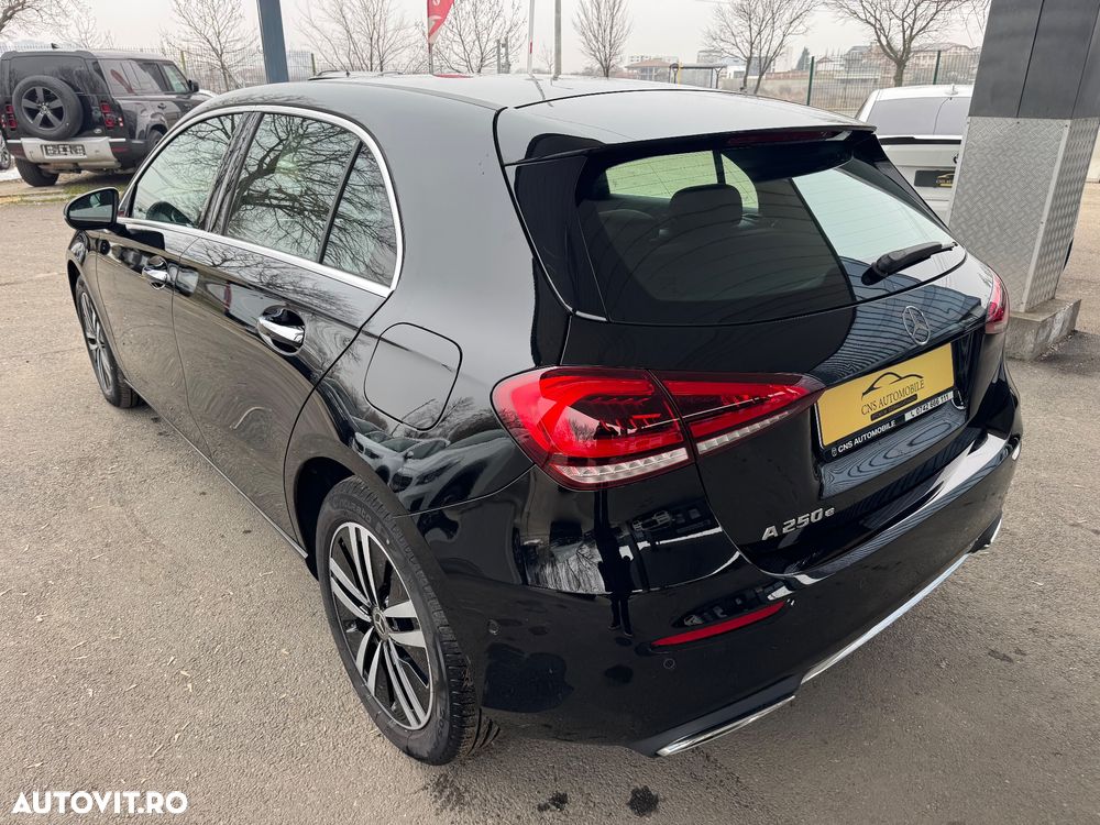 Mercedes-Benz A 250 e Sedan Aut. - 7