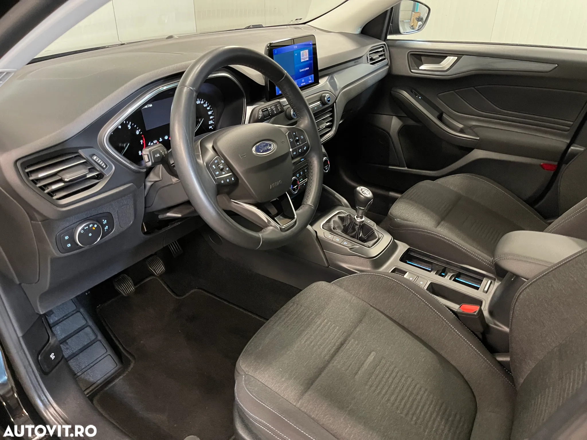 Ford Focus 1.0 EcoBoost Active - 5