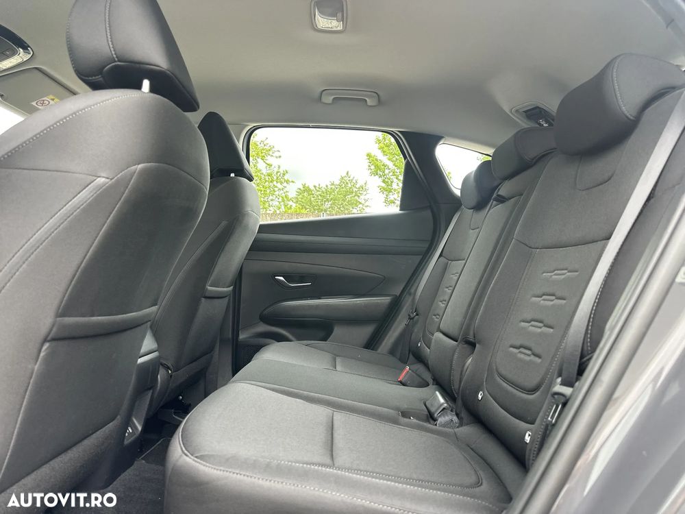 Hyundai Tucson - 13