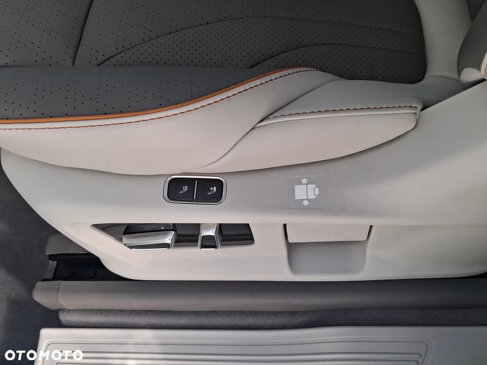 Forthing U Tour - 20