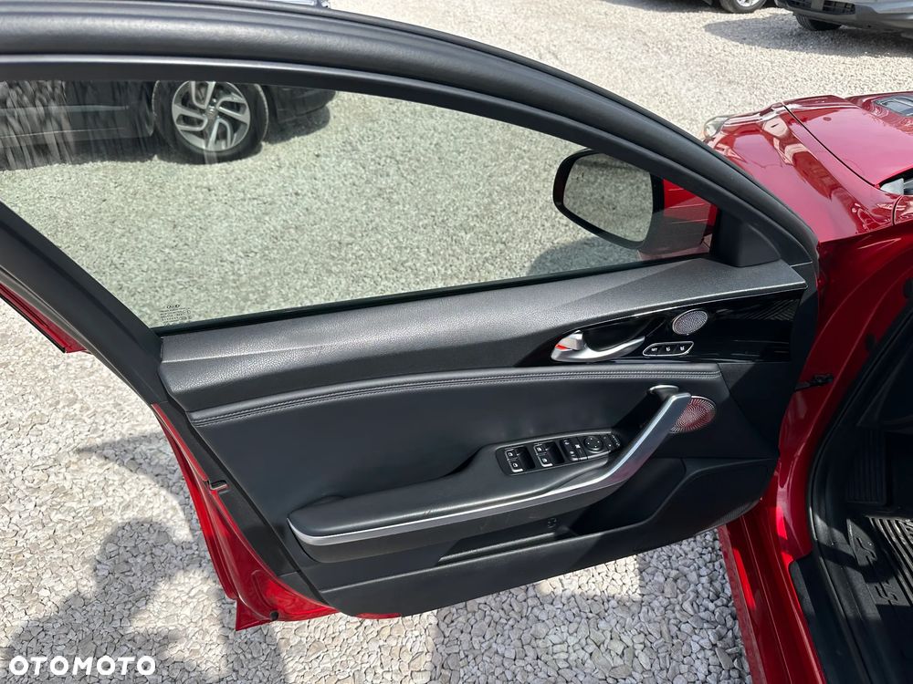 Kia Stinger 2.0 T-GDI XL - 14