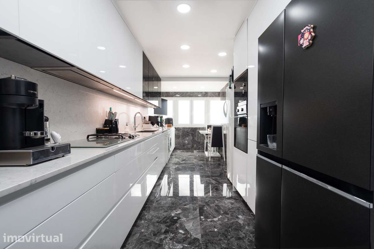 Apartamento T3 Amadora - Grande imagem: 2/25