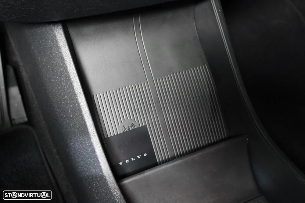 Volvo EX30 69 kWh Single Motor Extended Range Plus - 22