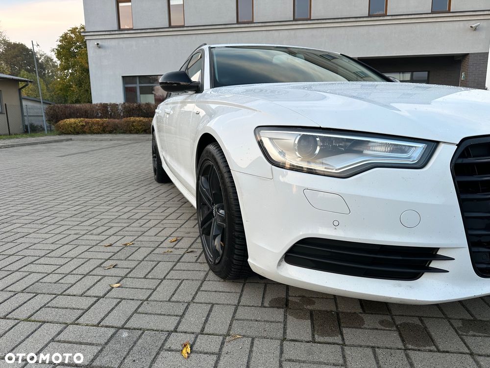 Audi A6 Avant 2012 photo 2