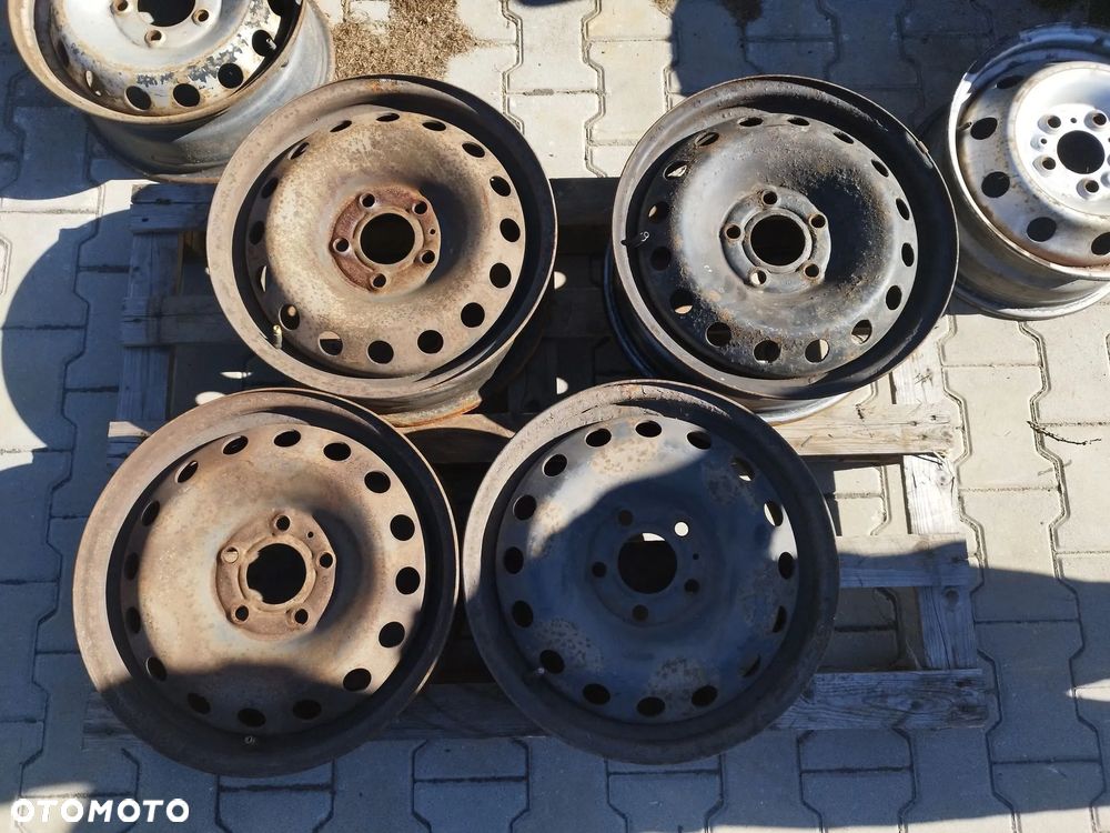 Felga felgi Trafic Vivaro Primastar 03-14r 16" 6J 5X118 ET50