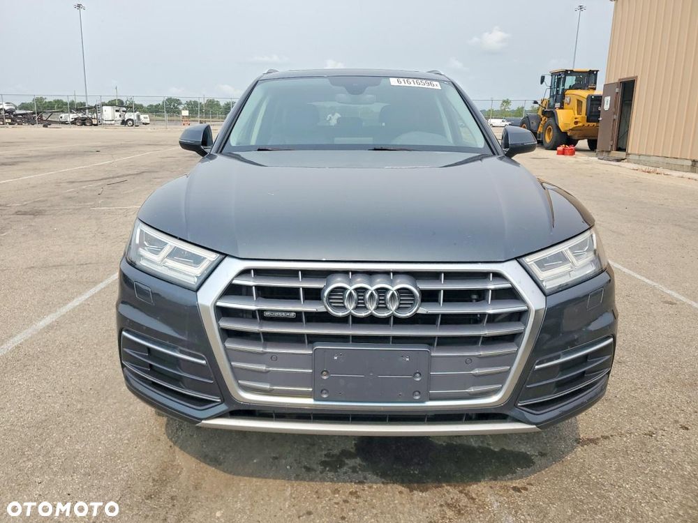 Audi Q5 - 5