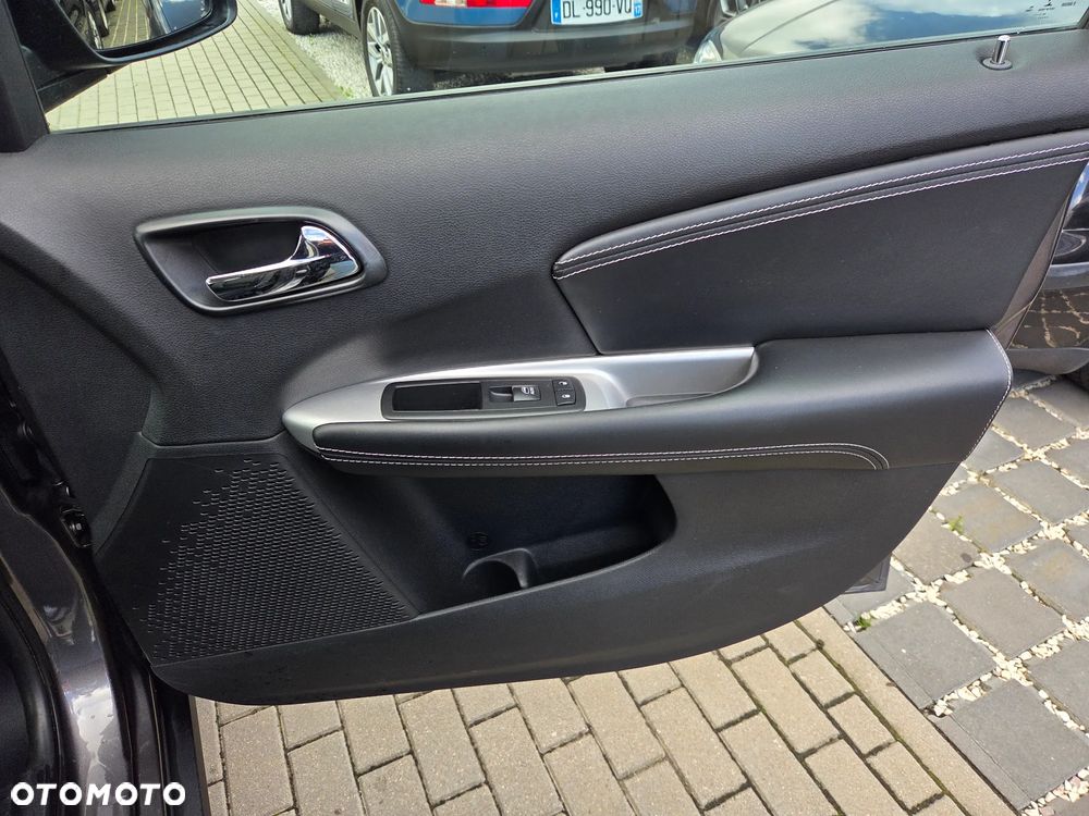 Fiat Freemont 2.0 Multijet 16V DPF Cross - 18