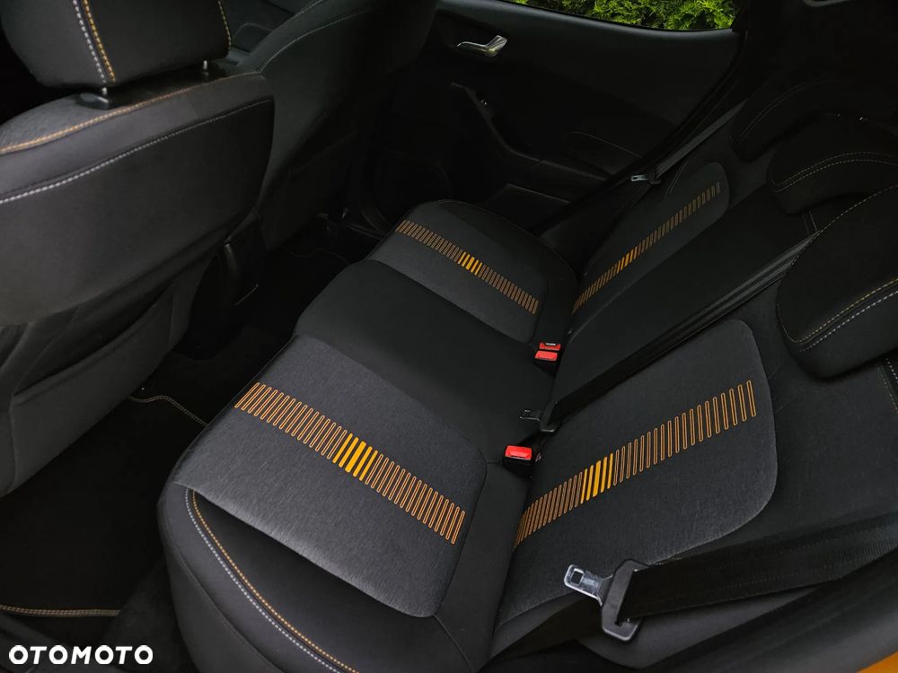 Ford Fiesta 1.0 EcoBoost S&S ACTIVE COLOURLINE - 29