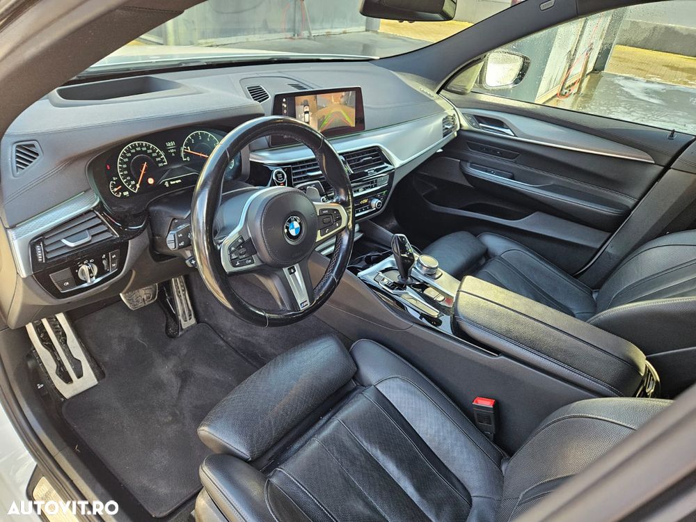 BMW Seria 6 640i xDrive Sport Line - 9