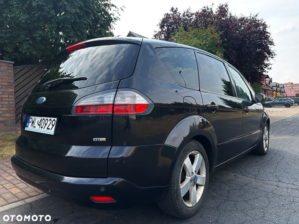 Ford S-Max - 7