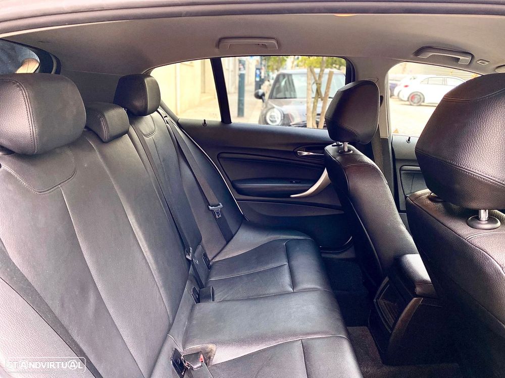 BMW 116 d EDynamics Line Sport - 24