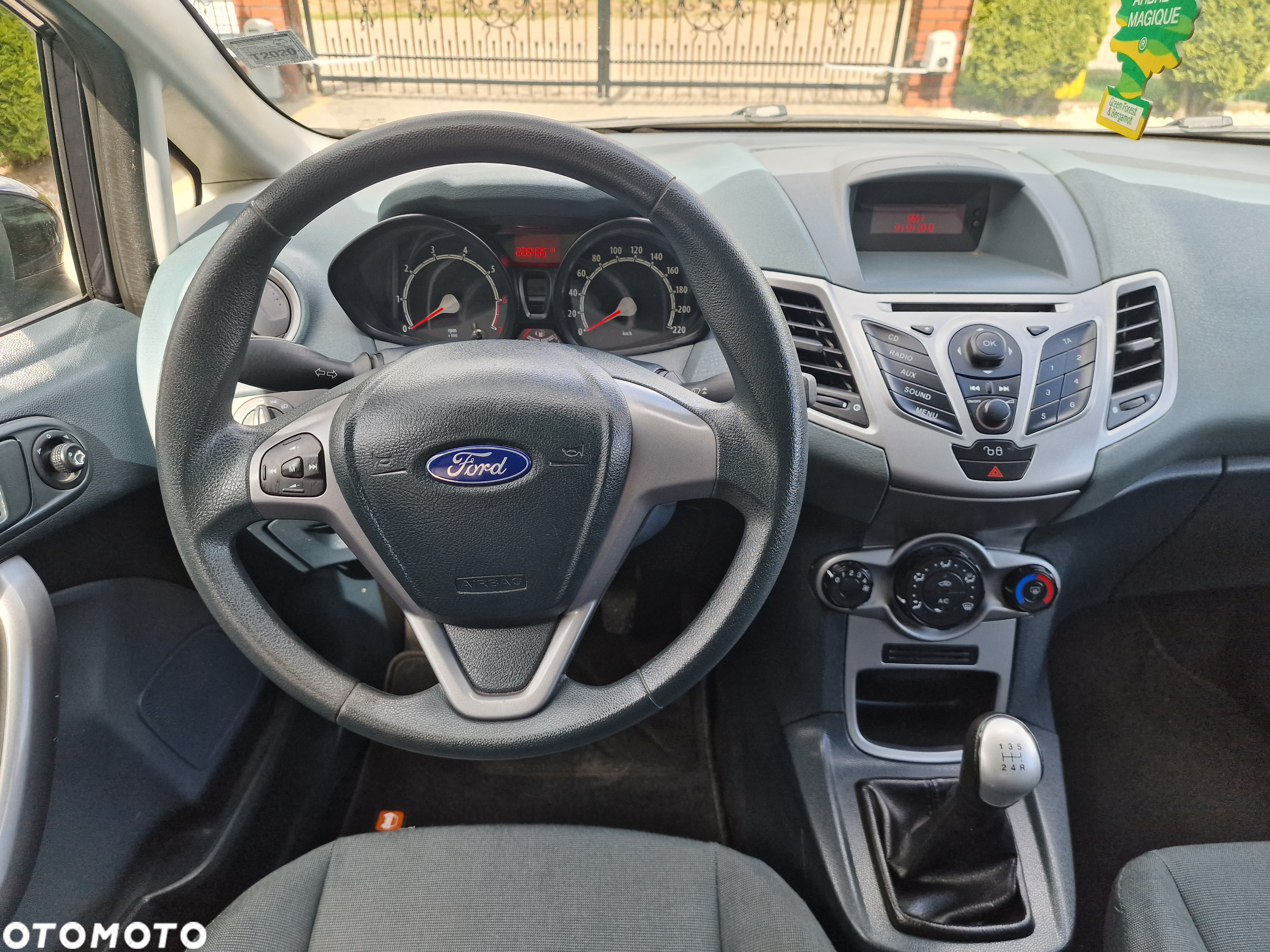 Ford Fiesta 1.25 Trend - 23