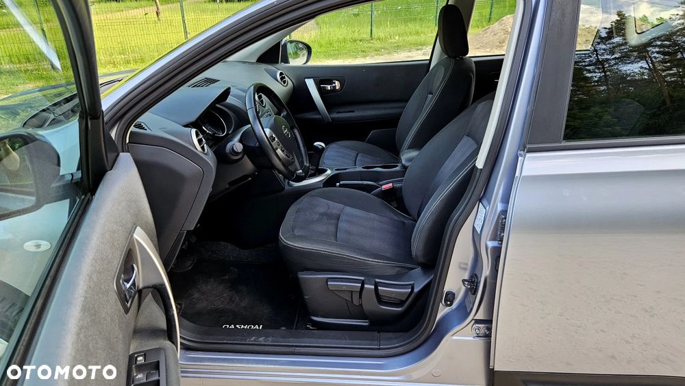 Nissan Qashqai 1.6 Tekna - 22