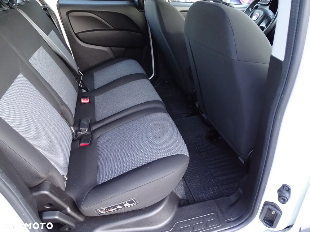 Fiat Doblo 1.4 16V Active - 12
