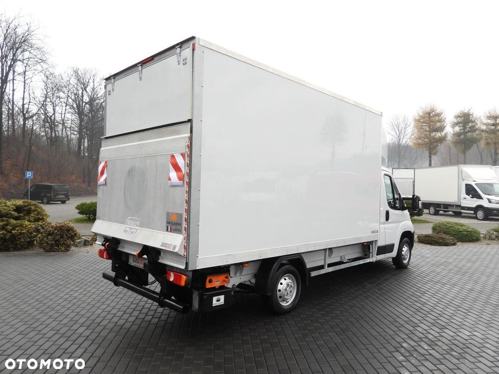 Fiat DUCATO KONTENER WINDA 8 PALET TEMPOMAT NAWIGACJA LEDY KLIMATYZACJA  130KM - 4