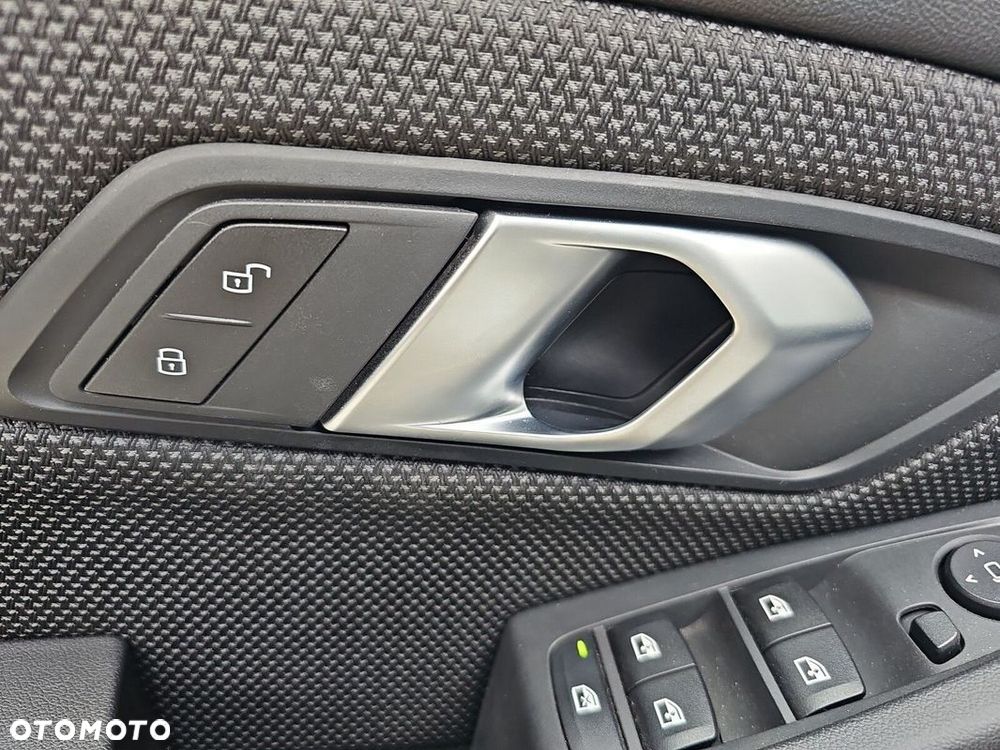 BMW Seria 3 318d Advantage - 30