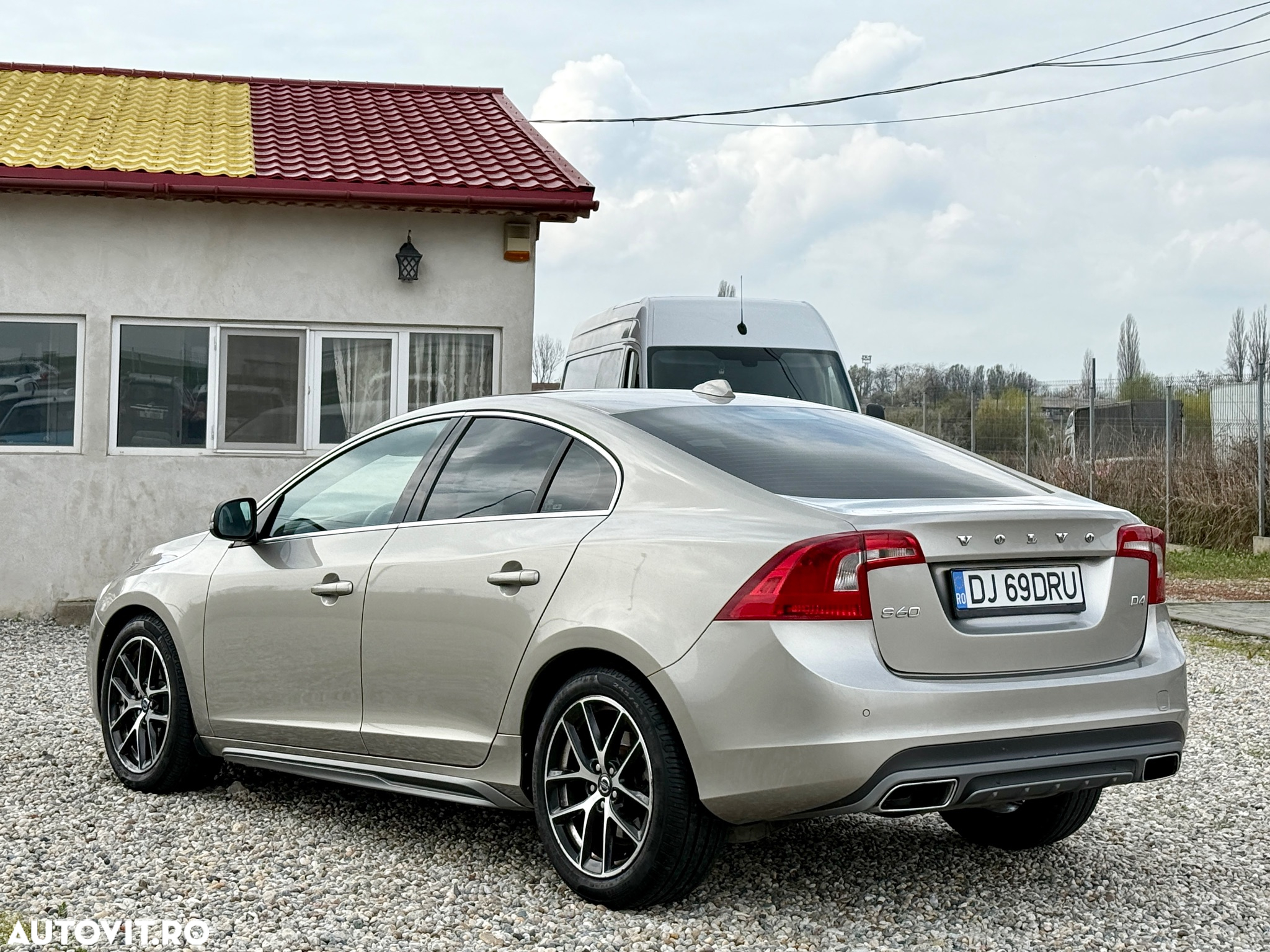 Volvo S60 - 5