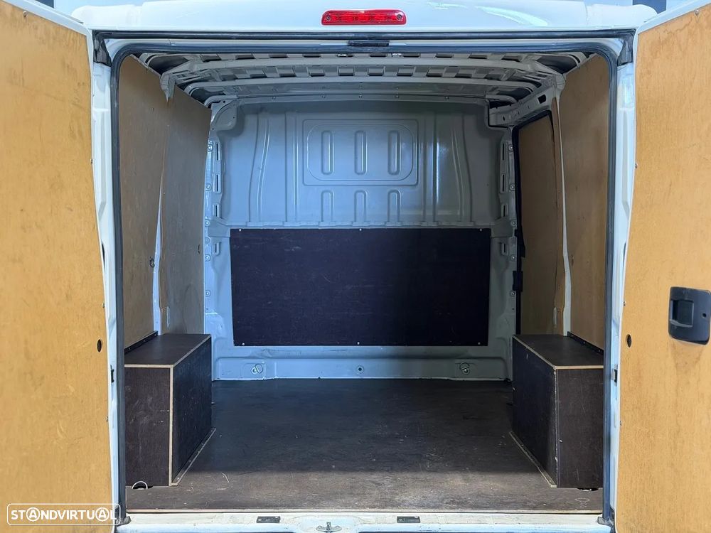 Peugeot Boxer 2.2 BlueHDi 120HP L1H1 3L - 6
