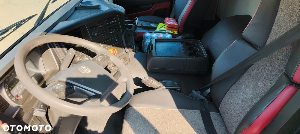 Volvo fmx - 9
