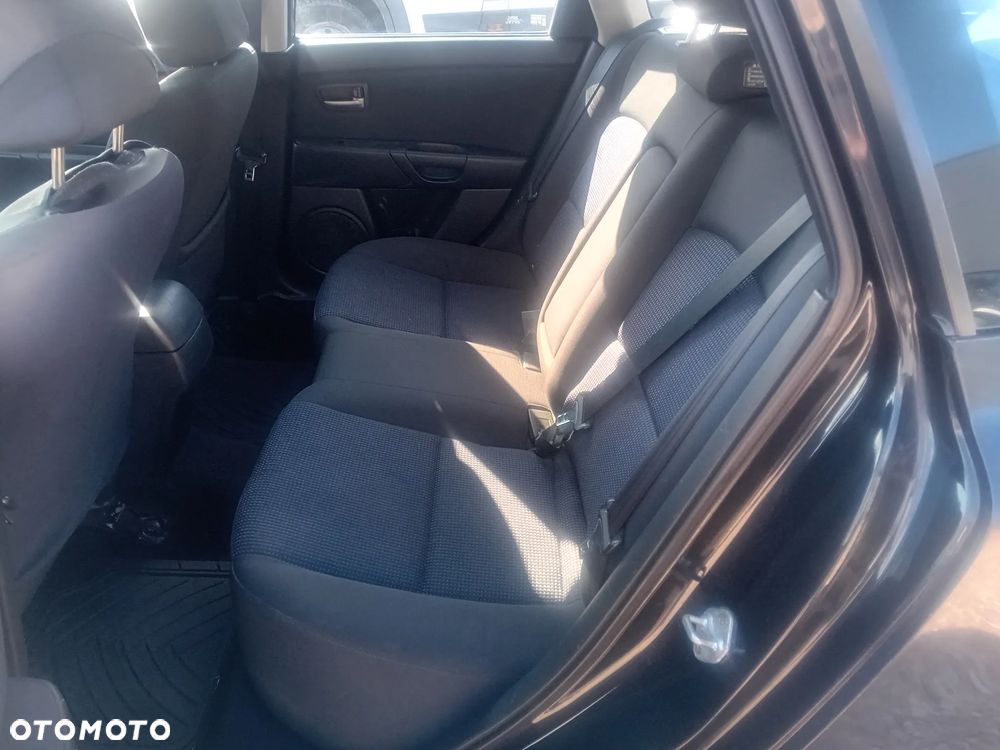 Mazda 3 - 9