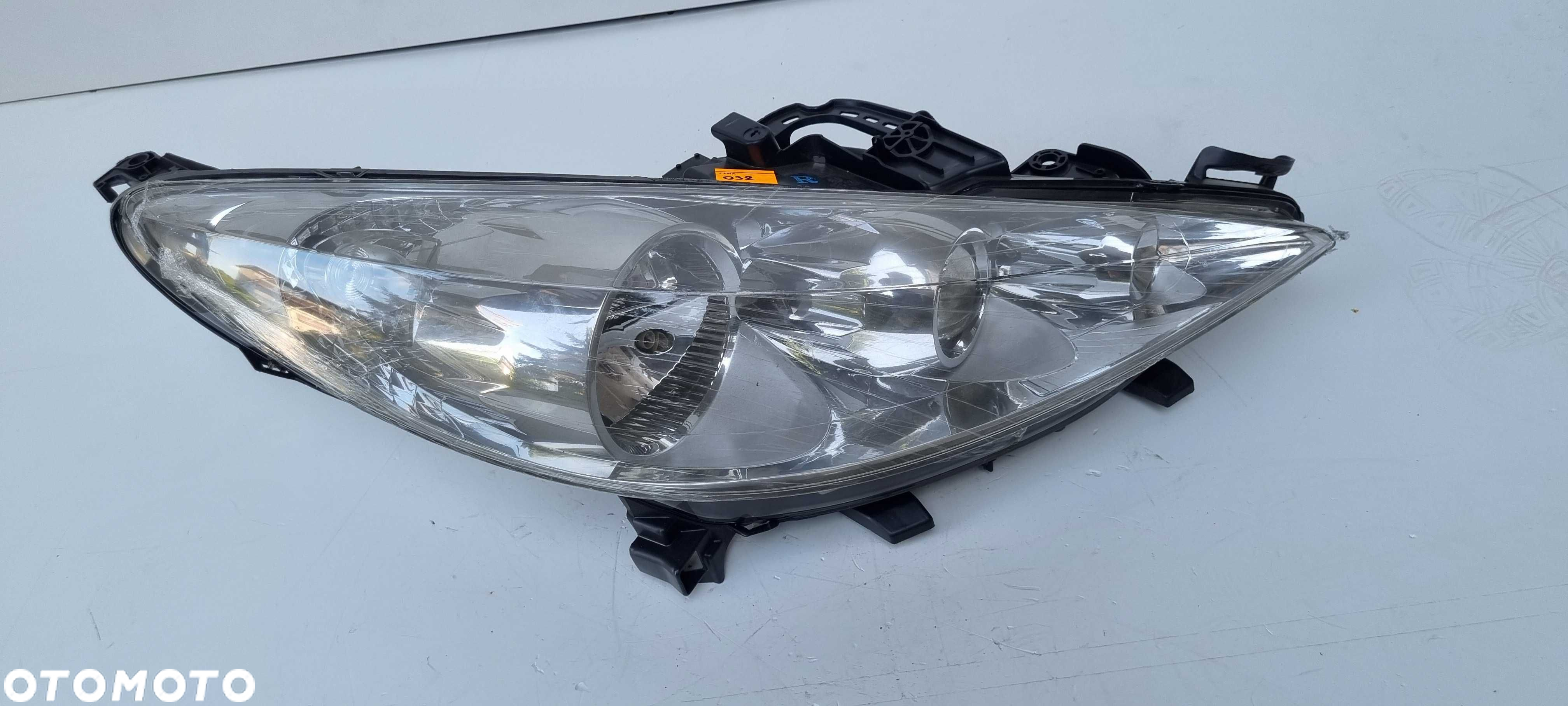 PEUGEOT 207  Lampa Reflektor Prawy Kraków - 3