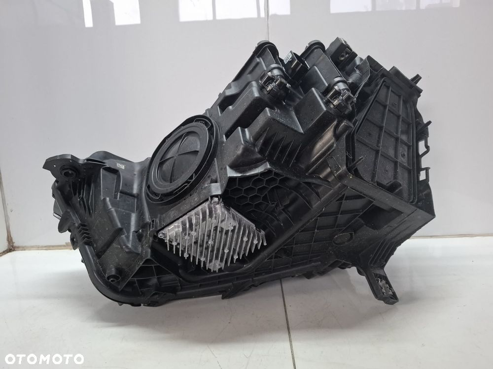 LAMPA PRZEDNIA PRZÓD PRAWA AUDI Q3 II 18- 83A941012 FULL LED IDEALNA - 12