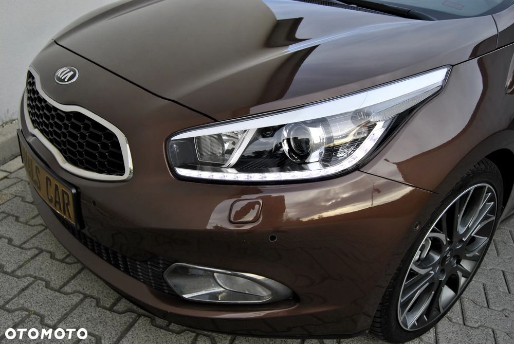 Kia Ceed 1.6 GDI Spirit - 13