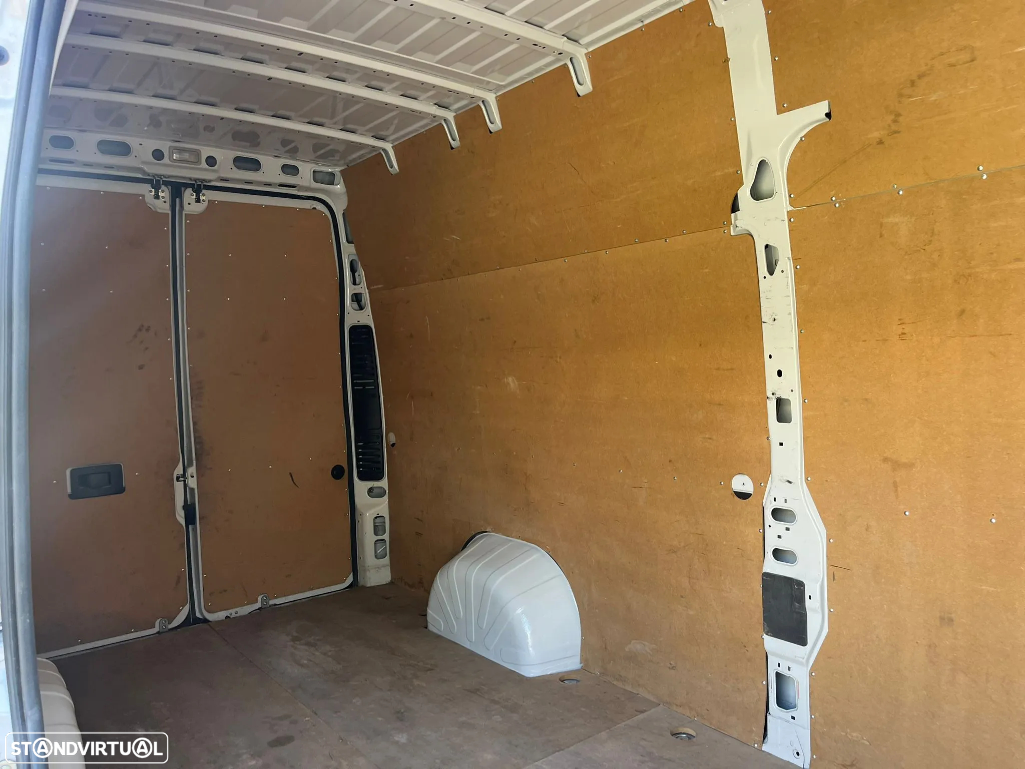 Fiat DUCATO 2.2 M-JET 160cv - L4-H3  17M AC- IVA DEDUTÍVEL - 7