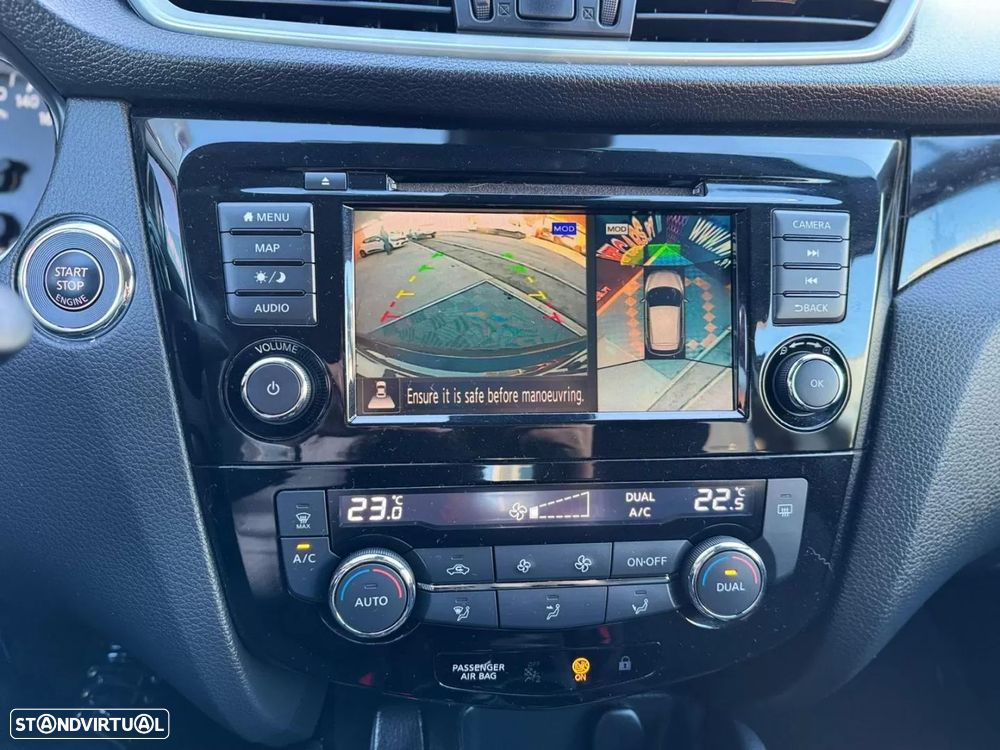 Nissan Qashqai 1.3 DIG-T N-Connecta J18 - 7