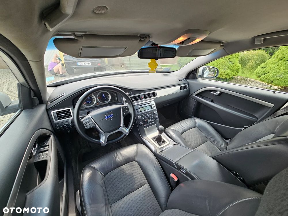Volvo V70 1.6D DRIVe Momentum - 11