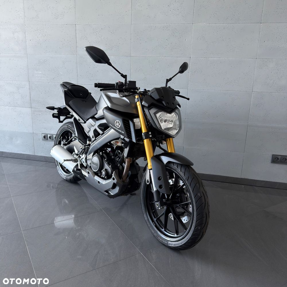 Yamaha MT - 4