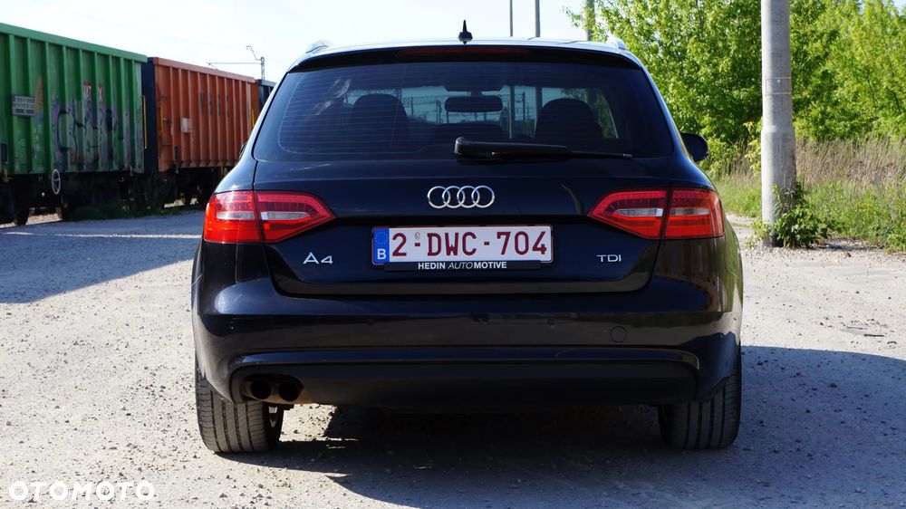Audi A4 Avant 2.0 TDI DPF Attraction - 6