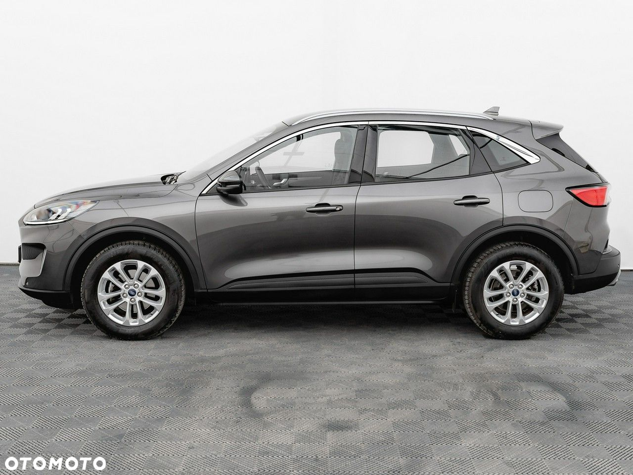 Ford Kuga 1.5 EcoBoost FWD Titanium - 10