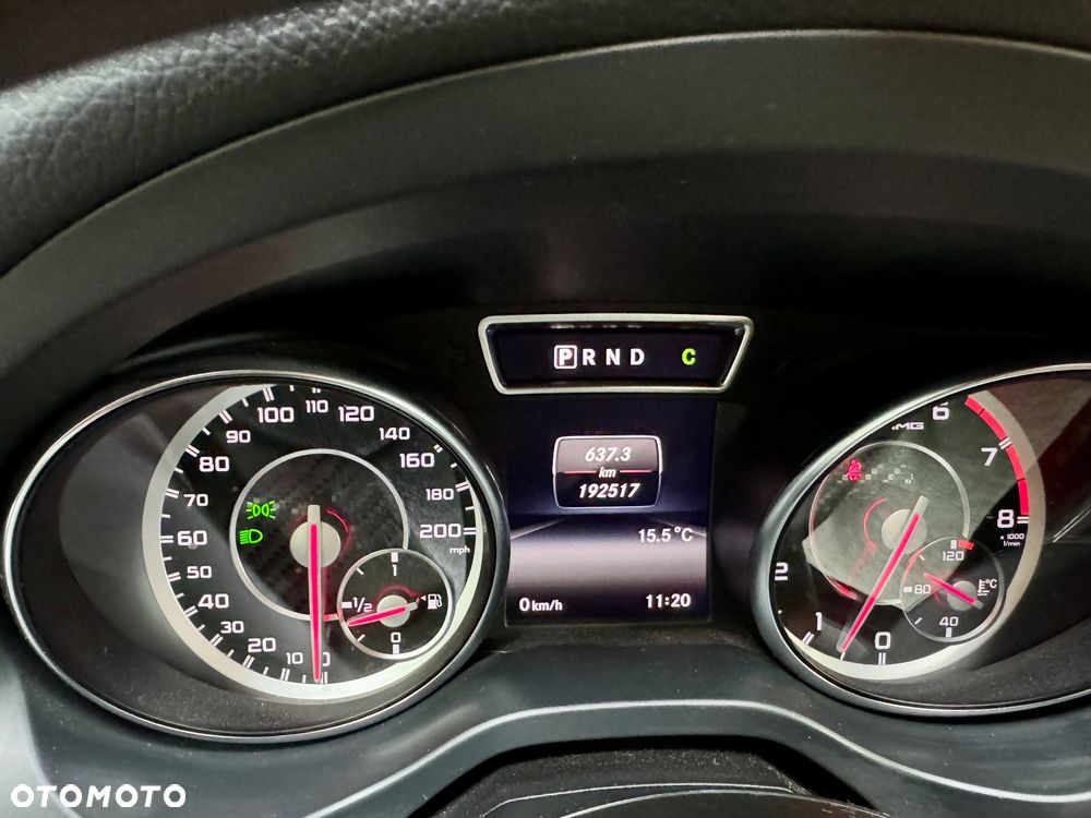 Mercedes-Benz CLA 45 AMG 4Matic 7G-DCT - 29