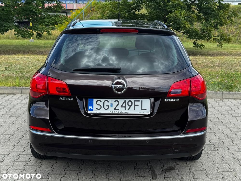 Opel Astra 1.4 Turbo - 10