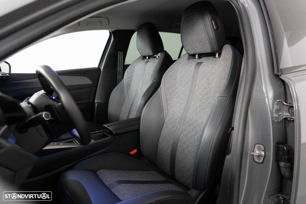 Peugeot 408 1.6 Hybrid Allure Pack e-EAT8 - 8