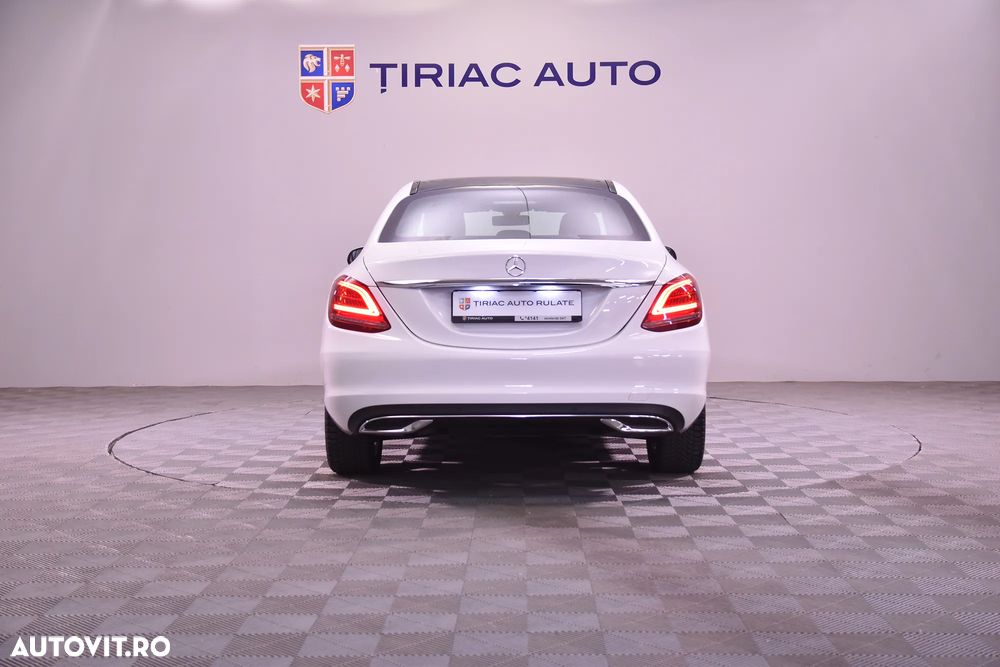 Mercedes-Benz C 200 4Matic 9G-TRONIC - 4